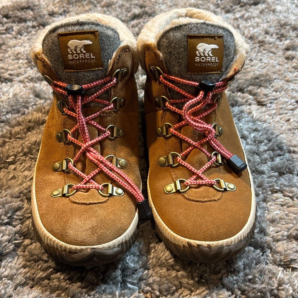 Sorel Boots Out N About Plus Conquest